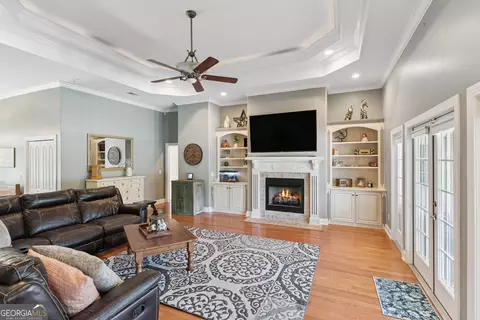 Living - Undisclosed, Brunswick, GA 31523 photo 1 of 2
