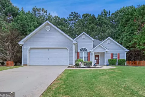 167 Towler Shoals Dr, Loganville, GA 30052