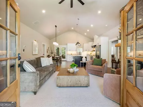 1320 Heads Ferry Rd, Cornelia, GA 30531 photo 2