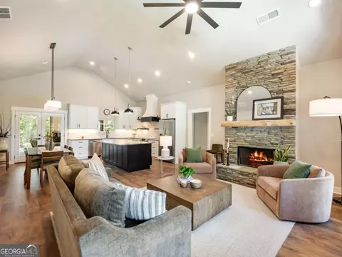 1320 Heads Ferry Rd, Cornelia, GA 30531 photo 5
