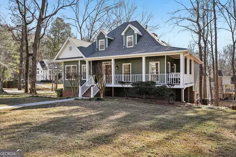 4614 Shumart Dr, Snellville, GA 30039