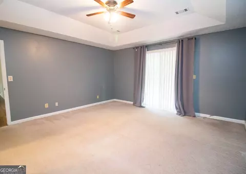 151 Greenbriar Trl, Lagrange, GA 30241 photo 8
