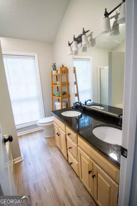151 Greenbriar Trl, Lagrange, GA 30241 photo 9