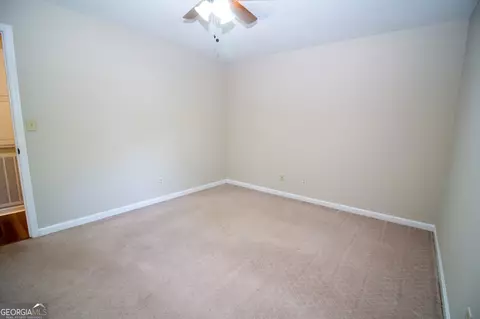 151 Greenbriar Trl, Lagrange, GA 30241 photo 13