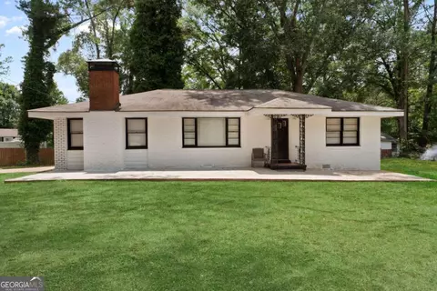 1132 Bethsaida Rd, Riverdale, GA 30296