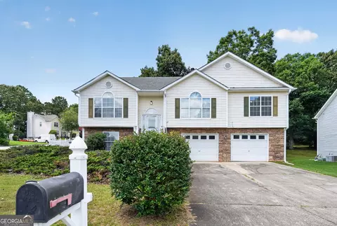 10683 Redbud Ln, Jonesboro, GA 30238