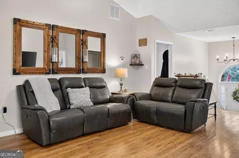 69 Alma Ct, Commerce, GA 30529 photo 6