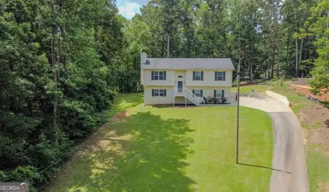 3796 Cannon Dr, Douglasville, GA 30135