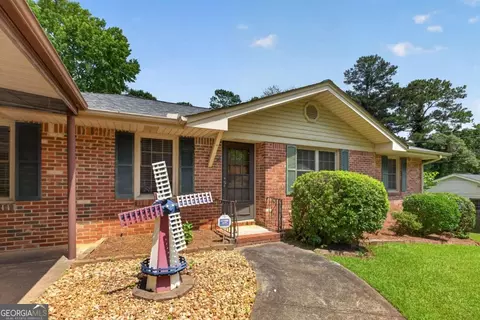 4387 Chelou Dr, Austell, GA 30106