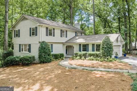 345 W Spalding Dr, Sandy Springs, GA 30328