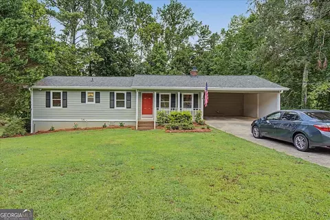 242 Allison Dr, Dallas, GA 30157
