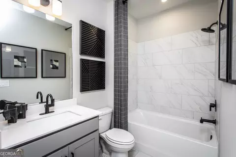 Bath - 4172 Adler Cir, Buford, GA 30519 photo 1 of 1