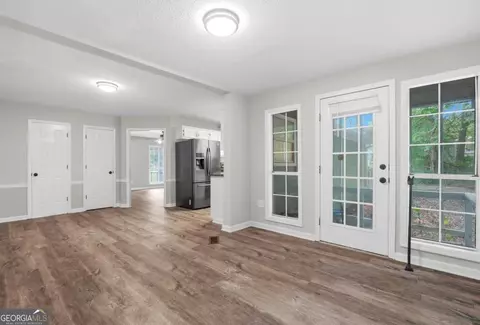 Entry Way - 135 Dunwick Ln, Mcdonough, GA 30253 photo 4 of 5