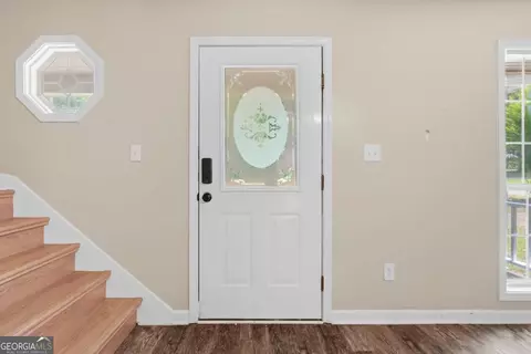 Entry Way - 135 Dunwick Ln, Mcdonough, GA 30253 photo 2 of 5