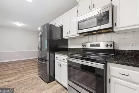 Kitchen - 135 Dunwick Ln, Mcdonough, GA 30253 photo 1 of 2