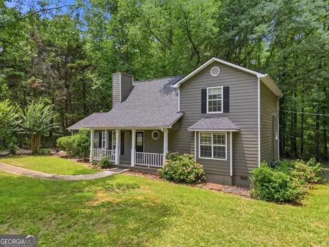Exterior - 135 Dunwick Ln, Mcdonough, GA 30253 photo 2 of 6