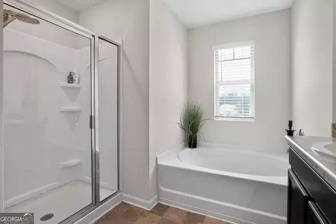 Bath - 40 Abbey Ct, Covington, GA 30016 photo 1 of 1