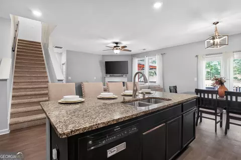 Entry Way - 40 Abbey Ct, Covington, GA 30016 photo 1 of 4