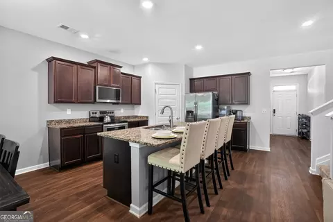 Kitchen - 40 Abbey Ct, Covington, GA 30016 photo 1 of 2