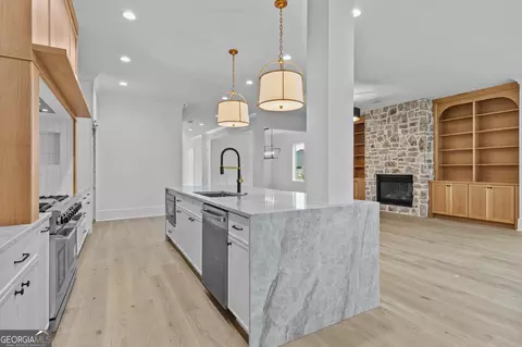 Kitchen - 3299 Bailey Rd, Dacula, GA 30019 photo 3 of 5