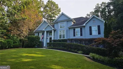 8260 Stonebrook Ct, Cumming, GA 30040