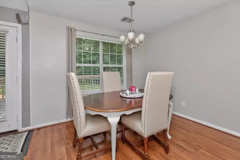 Dining - 214 Forest Mill Dr, Warner Robins, GA 31088 photo 1 of 2