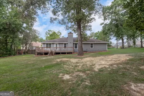 Exterior - 214 Forest Mill Dr, Warner Robins, GA 31088 photo 6 of 9