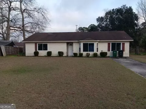 115 Pinedale Dr, Saint Marys, GA 31558