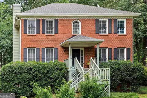 722 Bedrock Run, Lawrenceville, GA 30043