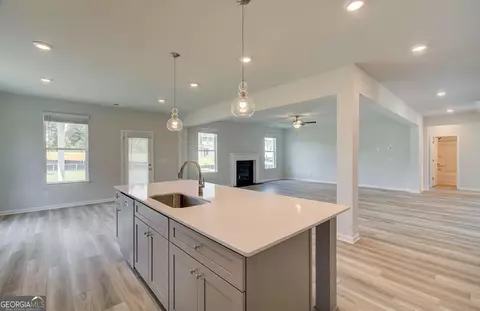 Entry Way - 605 Button Grv, Hampton, GA 30228 photo 3 of 8