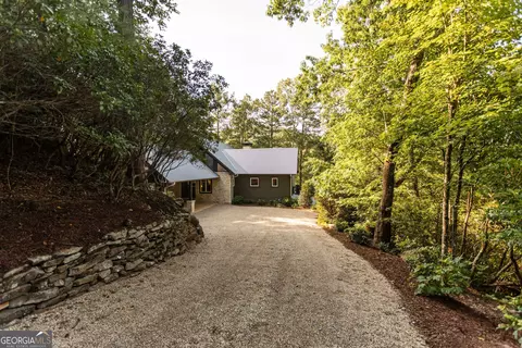 Exterior - 1723 E Wildcat Rd, Clarkesville, GA 30523 photo 2 of 28