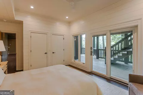 Bedroom - 1723 E Wildcat Rd, Clarkesville, GA 30523 photo 6 of 8