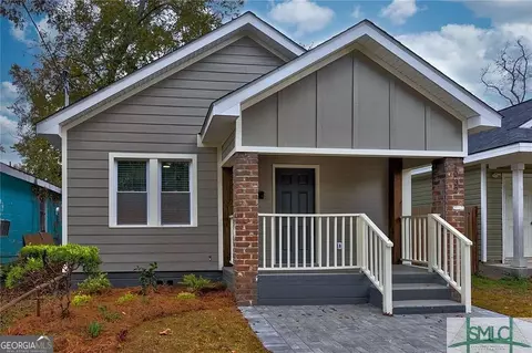 1032 Demmond St, Savannah, GA 31415
