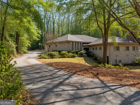 2153 Starfire Dr NE, Atlanta, GA 30345