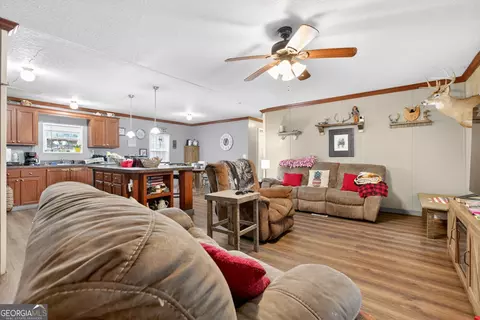 1903 B Whitfield Rd, Jefferson, GA 30549