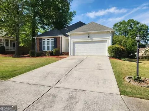160 Fenwyck Cmns, Fayetteville, GA 30214