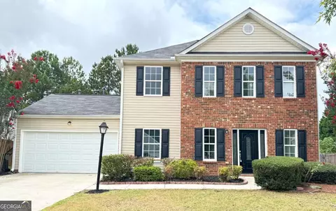3913 Willow Fields Ct, Loganville, GA 30052