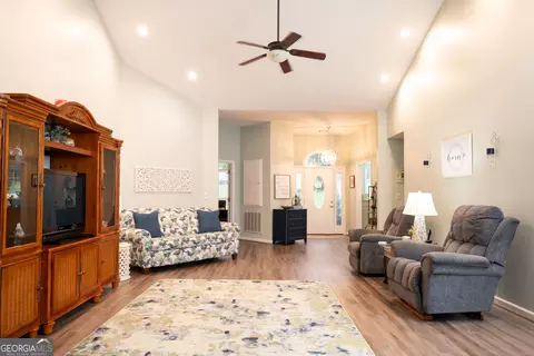 122 Colonial Ct, Lagrange, GA 30240 photo 34