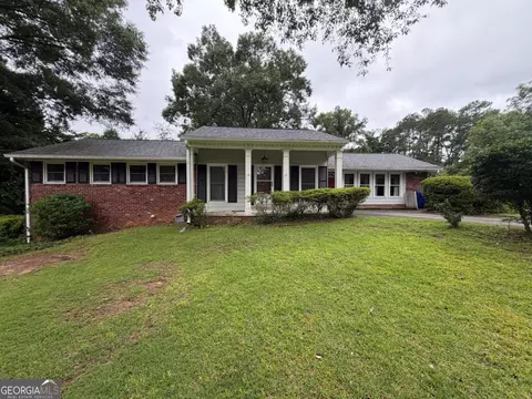 4152 Laynewood Cir, Tucker, GA 30084