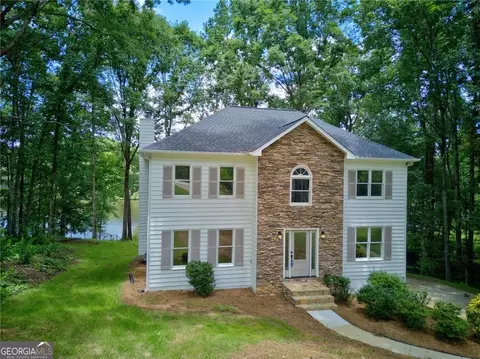 511 Lakeside Dr, Hiram, GA 30141