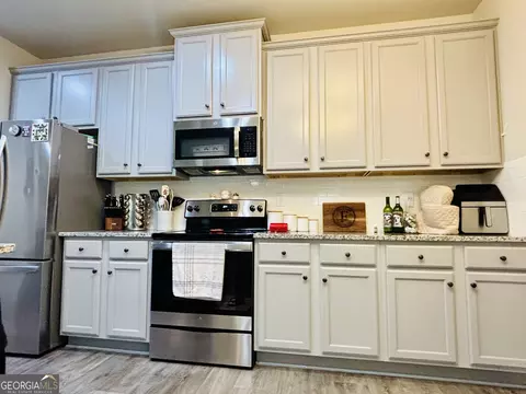 Kitchen - 240 New Image Dr, Lula, GA 30554 photo 2 of 6