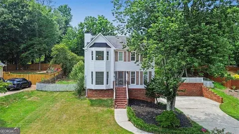 3782 Churchill Dr SW, Marietta, GA 30064