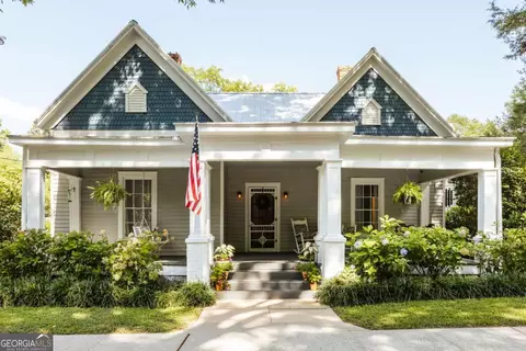 1725 Madison St, Comer, GA 30629