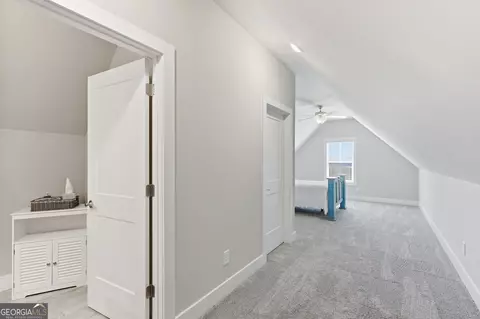 Entry Way - 6878 S Bluff Ct, Gainesville, GA 30506 photo 6 of 6