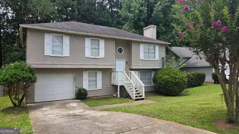 5339 Biffle Downs Rd, Stone Mountain, GA 30088