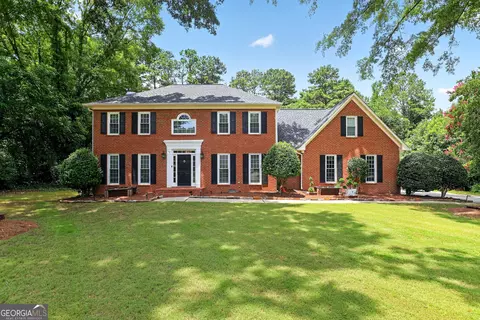 140 Creekview Trl, Fayetteville, GA 30214