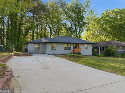 2082 Rosewood Rd, Decatur, GA 30032