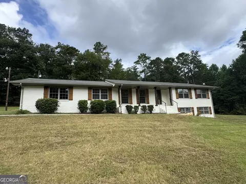 1125 Crumbley Rd, Mcdonough, GA 30252
