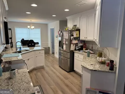 63 Beth Ann Ln, Commerce, GA 30529 photo 5