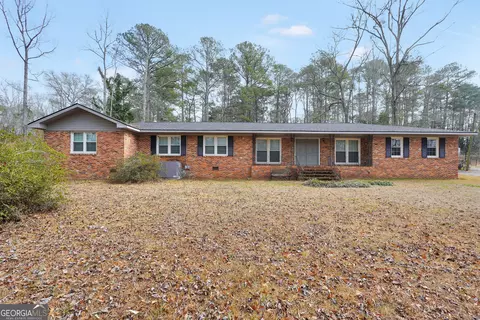 2058 Graham Rd, Macon, GA 31211